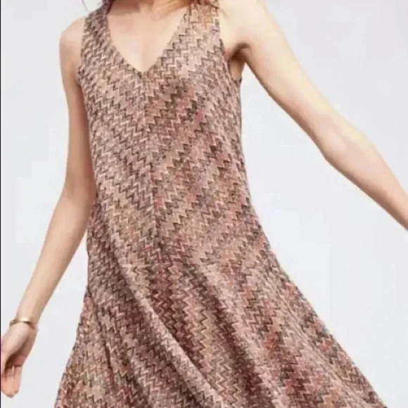 Maeve (Anthropologie) sleeveless muted color Chevron dress - Picture 3 of 13